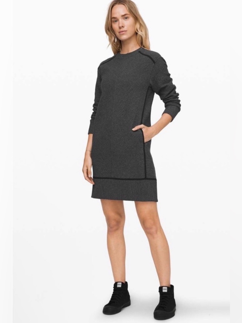 Lululemon On Repeat Dress Black Size 6